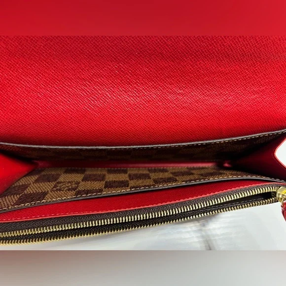 LOUIS VUITTON ♥️ Emilie Wallet In Damier Ebene Canvas - Picture 7 of 14